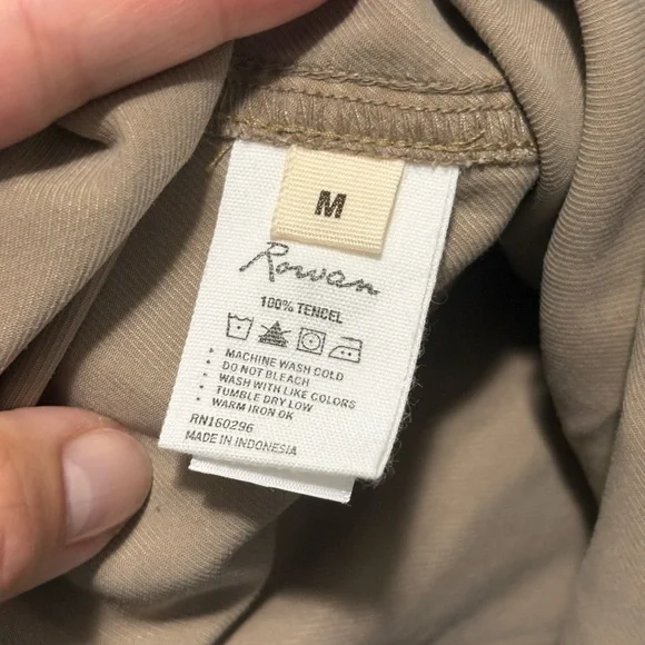 Rowan Joan Twill Top, Stone, size medium, NWOT - Picture 3 of 11